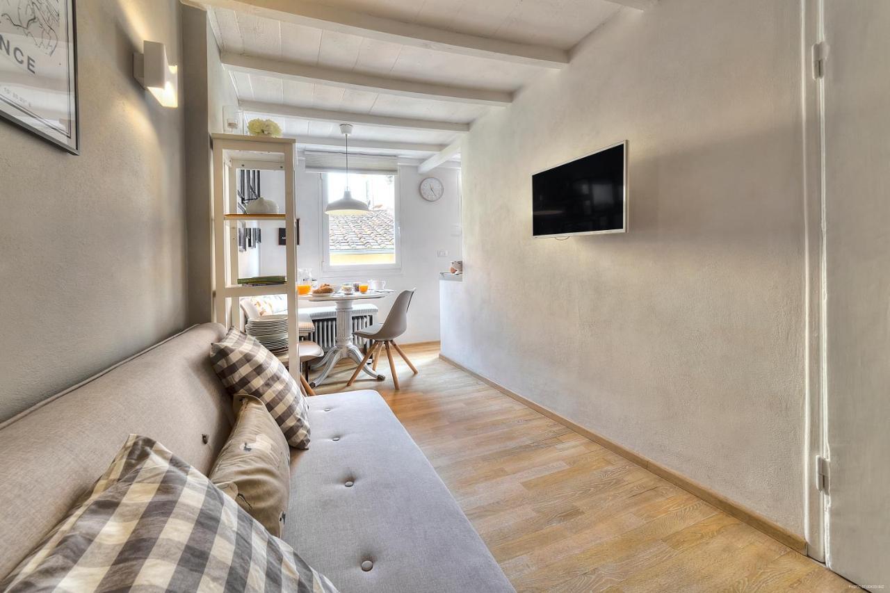 Apartment Santo Spirito Romantic By Mmega Florenz